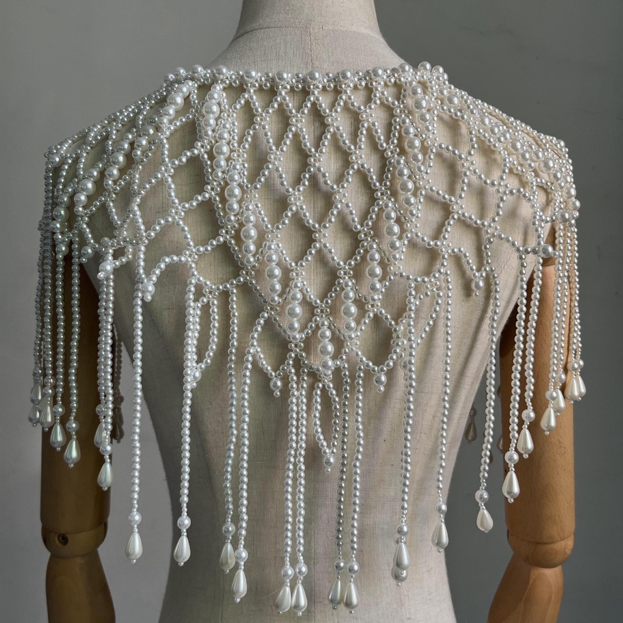 Colete de Corpo Artesanal com  - Pearl Trim Chain avaliação e preço